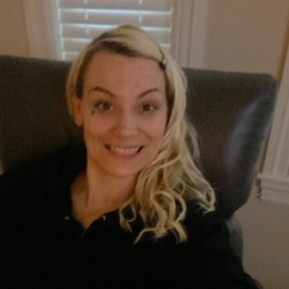 Meet your Posher, Amber